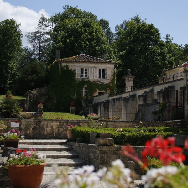 Le pavillon d'accueil de l'abbaye de Fontdouce
