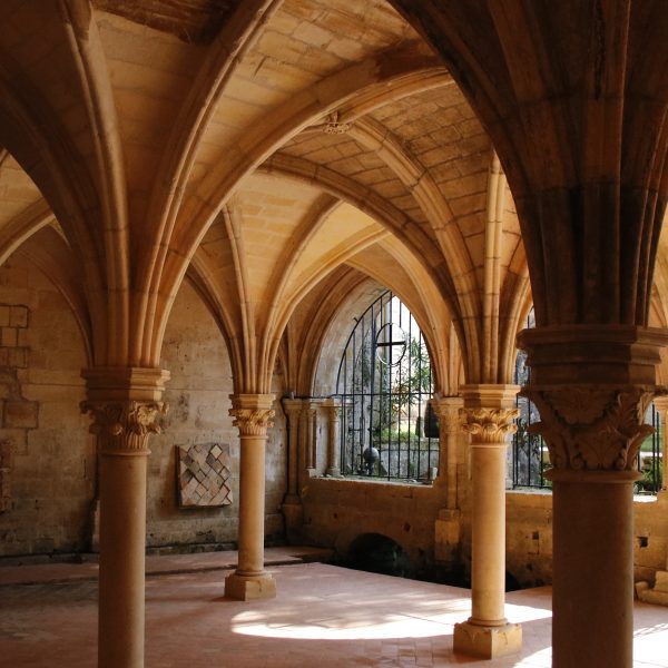 La salle capitulaire de l'abbaye de fontdouce