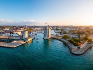 Lire la suite à propos de l’article Team building en Charente-Maritime : 7 idées originales pour renforcer la cohésion d’équipe